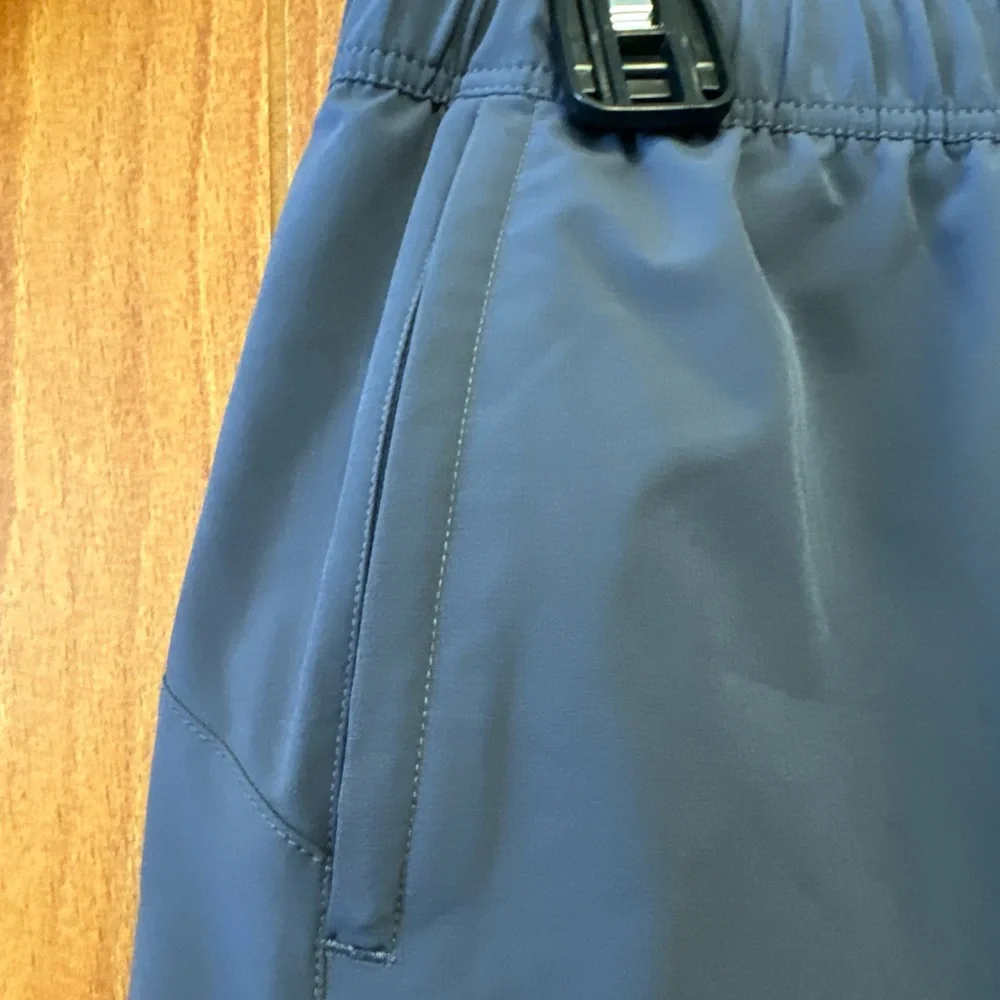 Janji Blue Athletic Shorts Drawstring Elastic Waist M Medium w/ Zipper Pockets - Picture 3 of 7